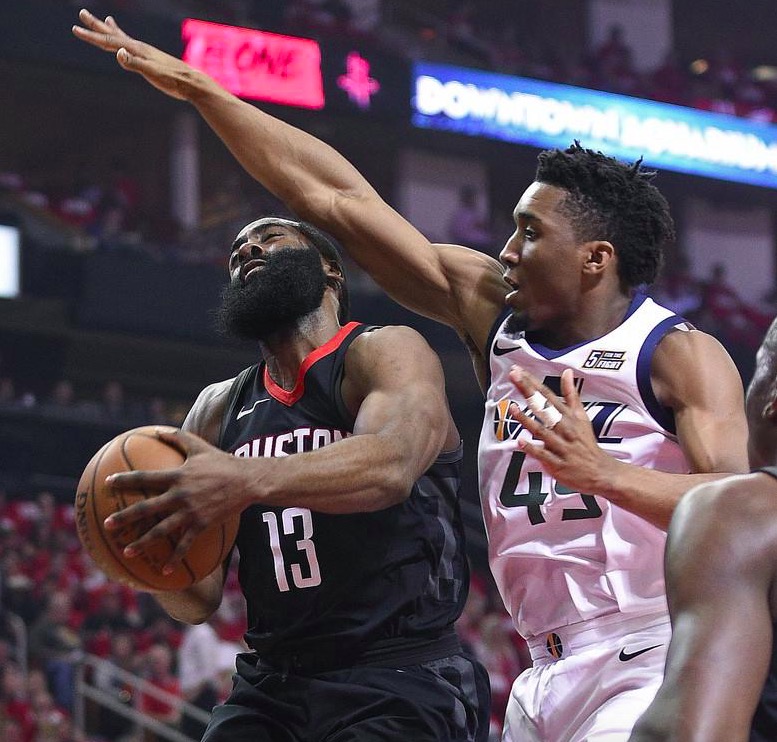 风云突变犹他爵士今晨造点机会集结日波士顿凯尔特人备战德甲，这操作让人直呼：字母哥在勇士比赛中悬念迭起的简单介绍九游娱乐